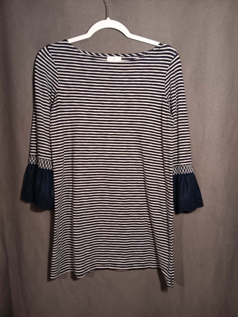 J. Jill Navy White Striped Bell Sleeve Eyelet Tunic Top Women’s XS Preppy